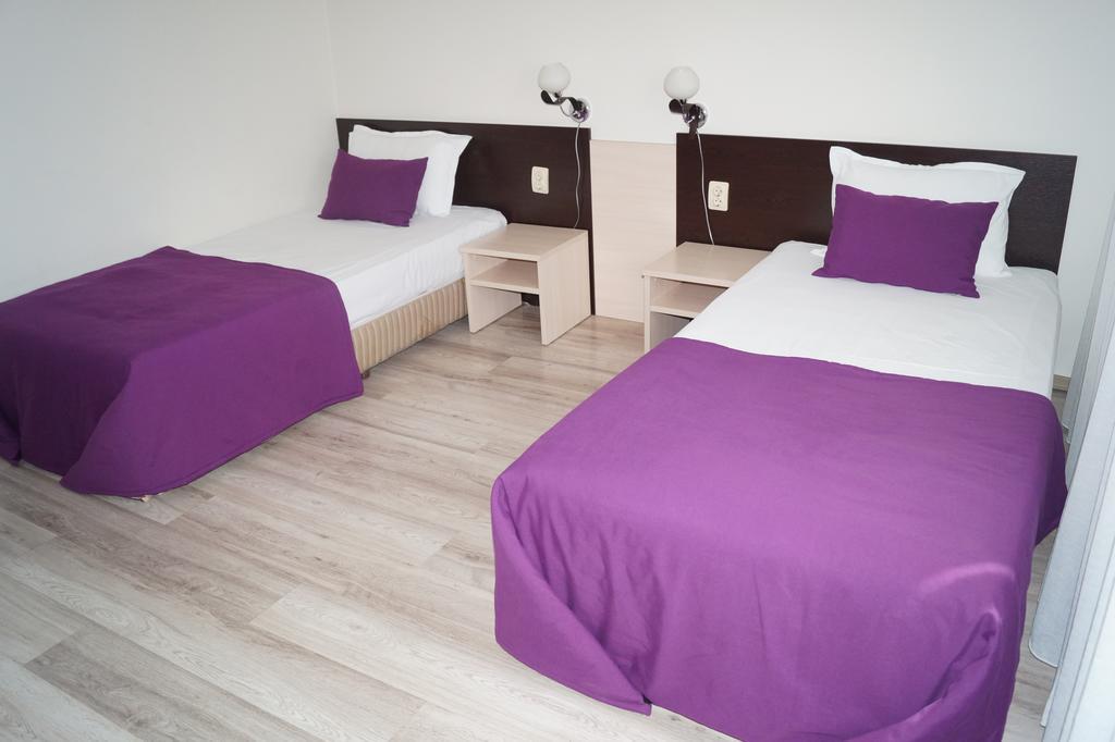 Hotel Kardjali Kŭrdzhali Esterno foto